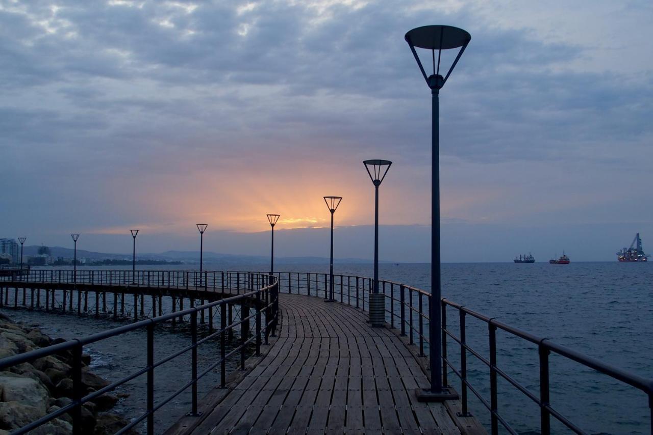 Artemis Boutique Apartment 2 Limassol Luaran gambar