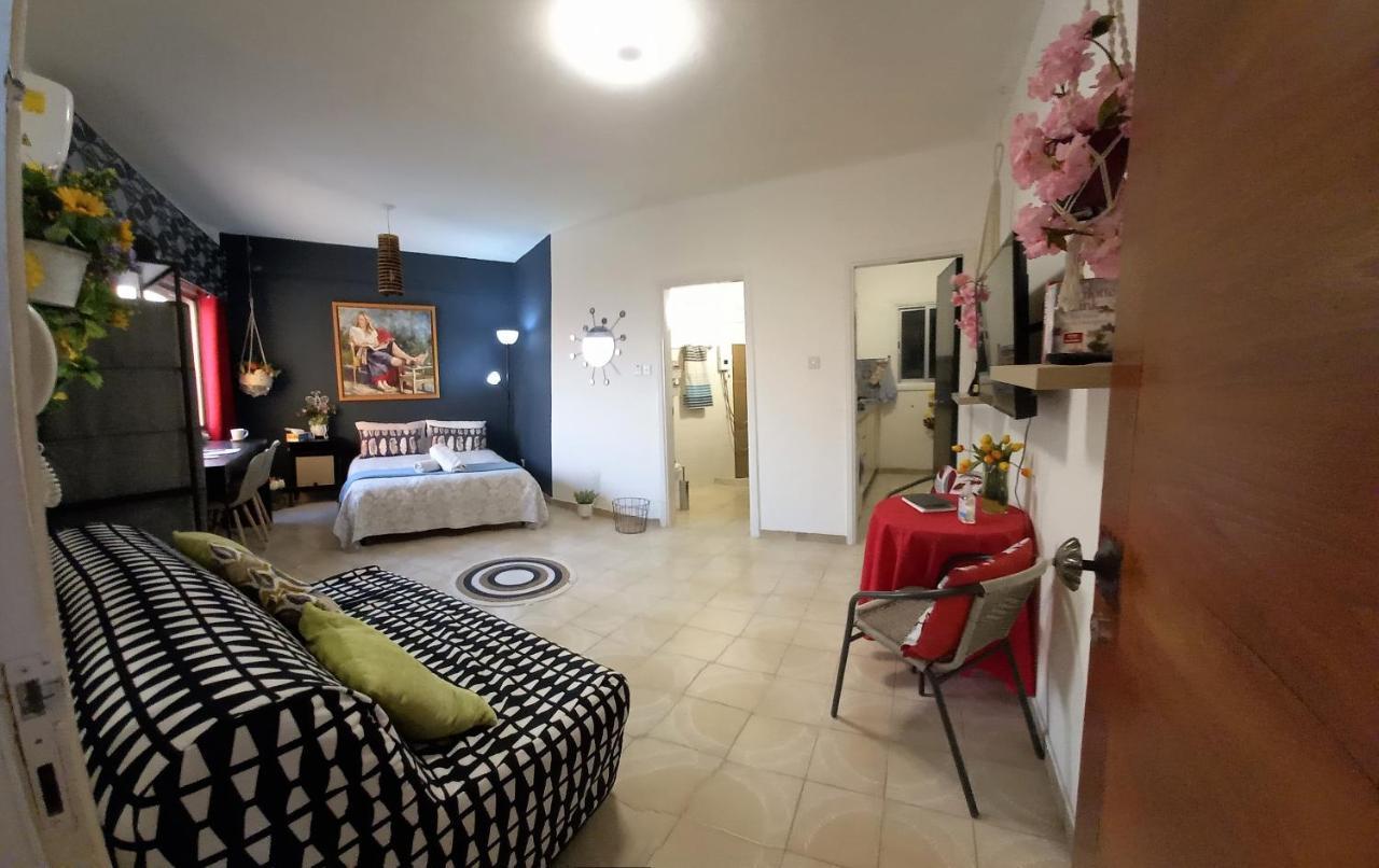 Artemis Boutique Apartment 2 Limassol Luaran gambar